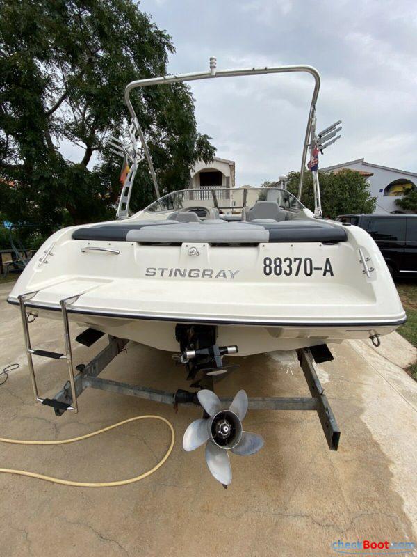 checkboot.com-sportboot-stingray-220-lx-50-mpi-260-ps-bowrider