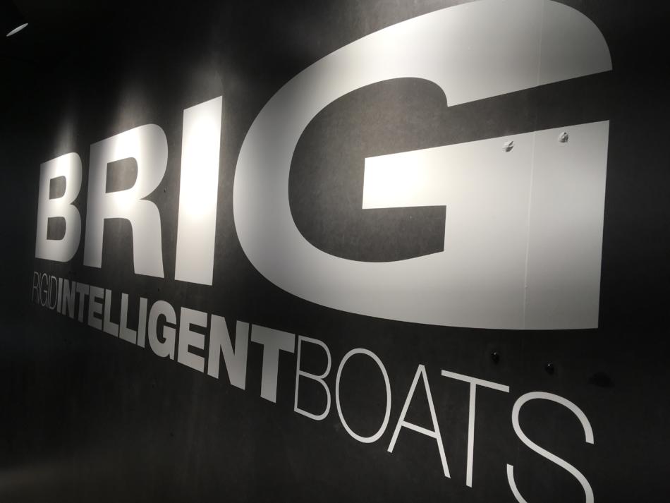 brig-navigator-610-auf-trailer-150-ps-merc-2019