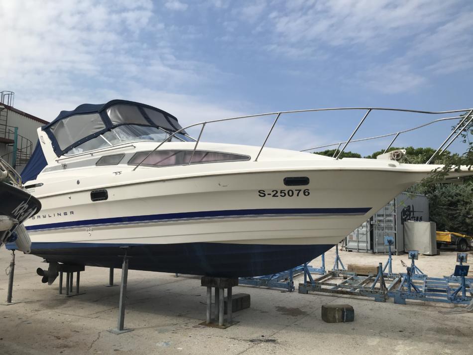 bayliner-2855