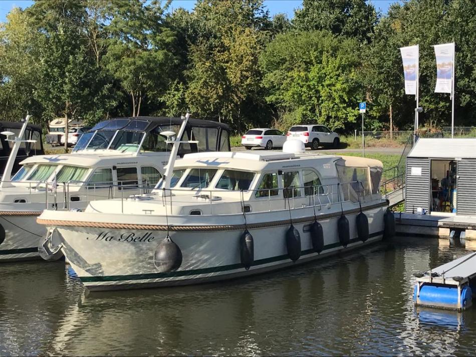 motoryacht-linssen-grand-sturdy-40-9-sedan