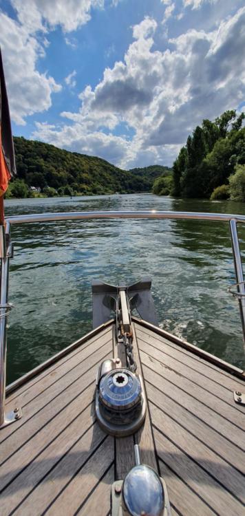 wunderschoenes-holzboot