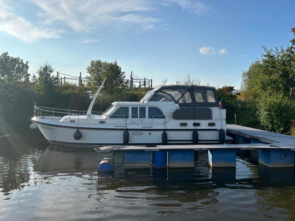 linssen-grand-sturdy-410-ac-mit-doppel-isolierverglasung-und-fussbodenheizung