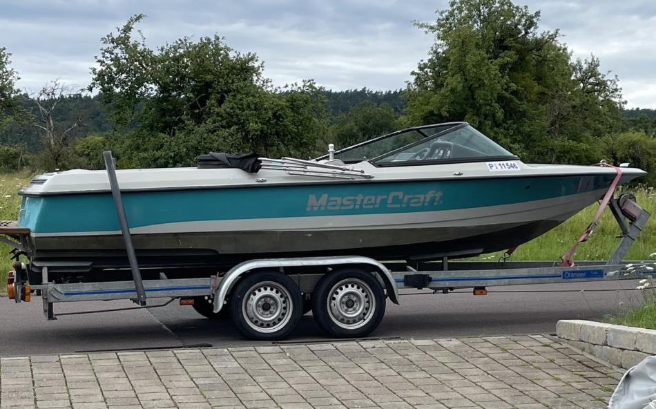 motorboot-sportboot-v8-mastercraft-prostar-190-m-trailer