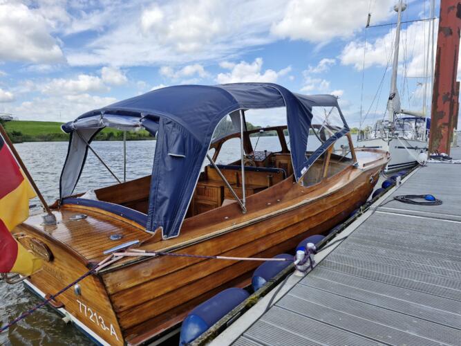 traditionelles-holzboot-storebro-solo-ruff