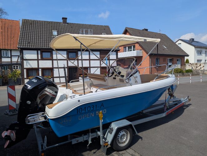 gfk-motorboot-mittelkonsole-80-ps-mercury-trailer