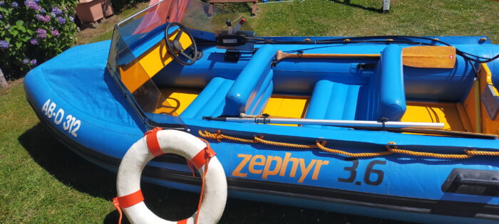 schlauchboot-zephyr-3-6-incl-20-ps-mercury-2-zyl-2-takt-motor
