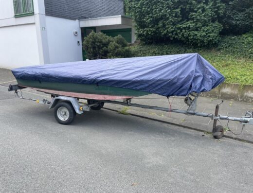 Angelboot komplett mit Solar, 2 E-Motoren und Trailer TÜV 7/24