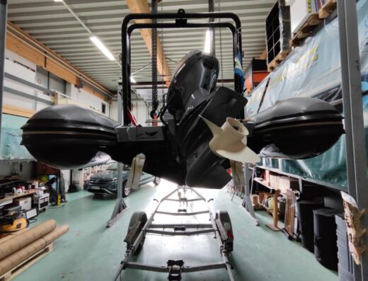 Antifouling Für Schlauchboote und RIB Fouling Release System