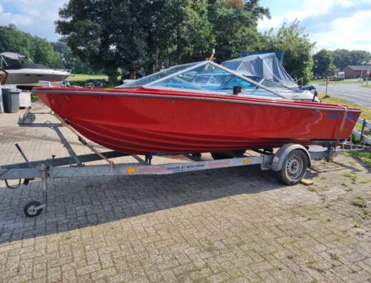 Bateaux Saphir 560 GT