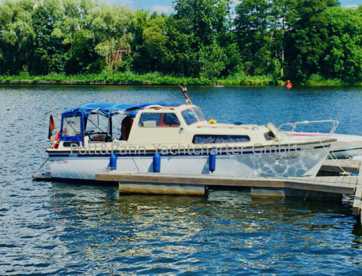 Bootscharter Bootsurlaub in Berlin Brandenburg führerscheinfrei