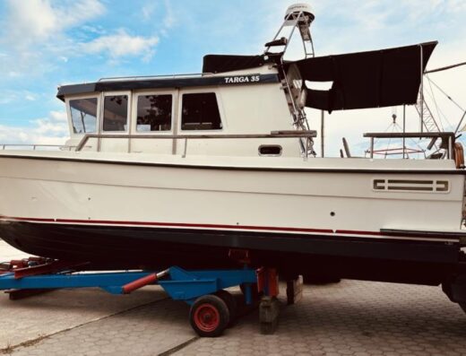 Botnia Targa 35 Motoryacht BJ: 2002 600 Std. Super Zustand Vollausstattung Klima