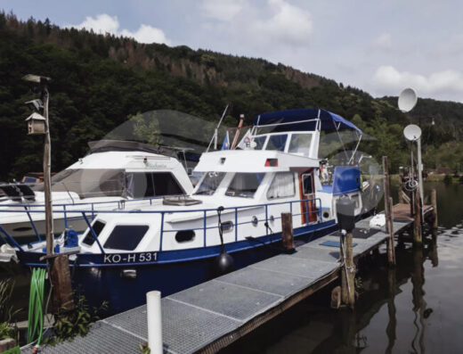 Cascaruda Stahlschiff