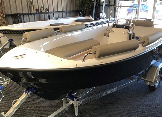 Alles Neue!! Complet Fur 10.500,- euro   ( Boot Irving 430,  Tohatsu 9.8 PS und BootTrailer )