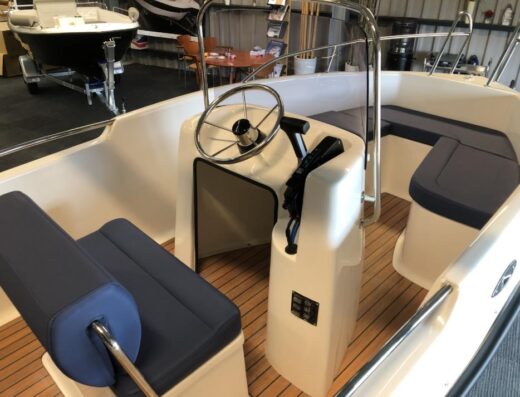 Alles Neue!! Complet Fur 11.500,- euro   ( Boot Jordon 445 Open,  Suzuki 15pk und BootTrailer)
