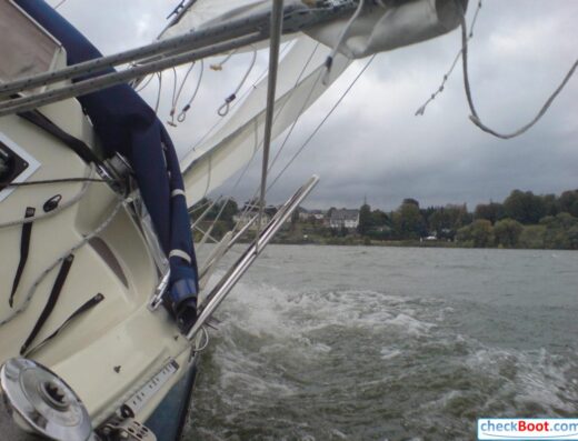 Bavaria 707 mit Trailer 2,5 t