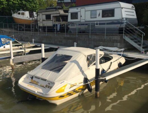 Bayliner 2052 Capri aida