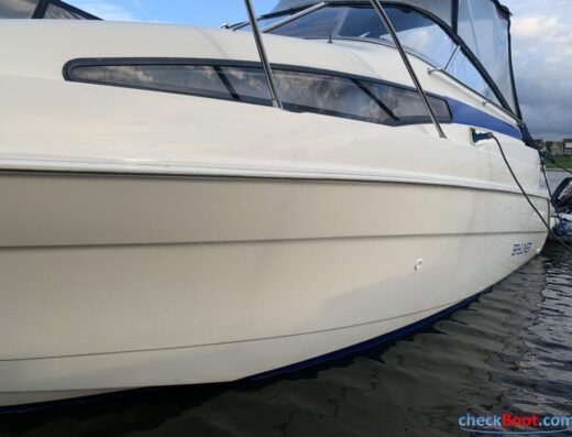Bayliner 2355