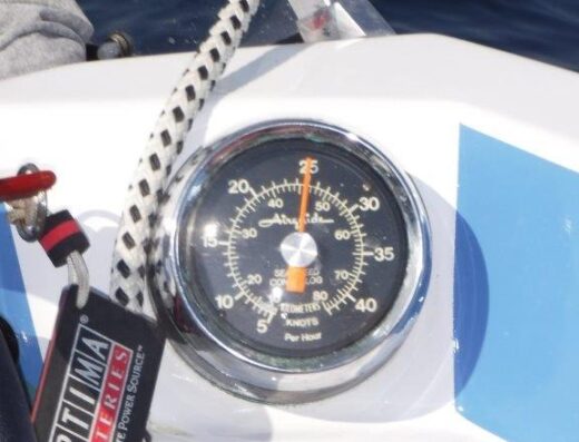 Hellwig Motorboot 4,2 Meter mit 60 PS Motor