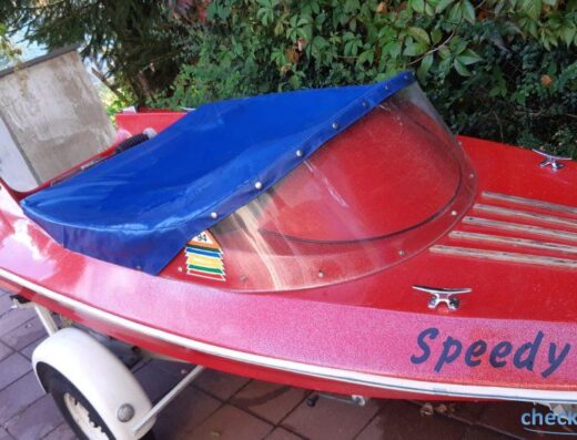 Kunststoffboot