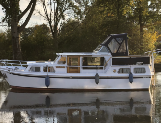 Stahlkajütboot   Pedro kruiser AK 1000