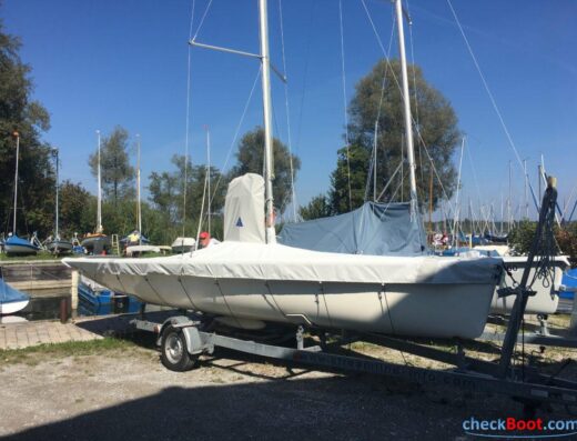 Streamline GER2052 offenes Kielboot mit Trapez (Doppeltrapez) + Harbeck Trailer