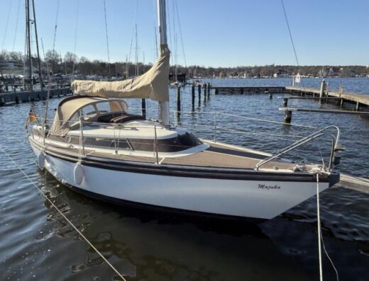 Delanta 78 mit Trailer, ggf. mit Liegeplatz im Wannsee