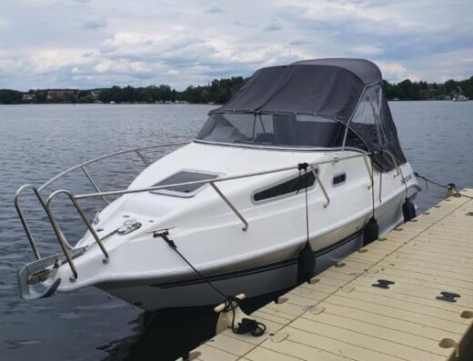 Drago 601/ Yachtline 20 mit Trailer