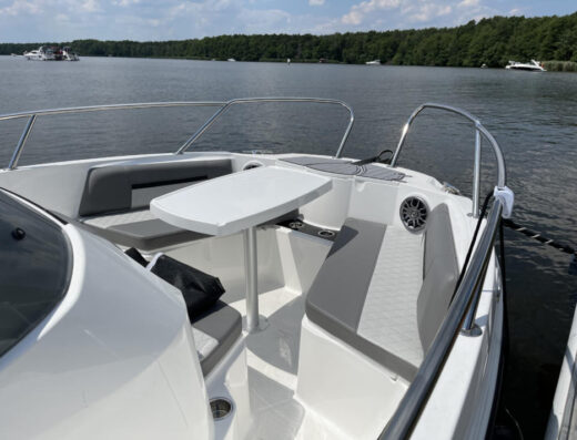 Karnic SL 601 mit Mercury F115 EXLPT