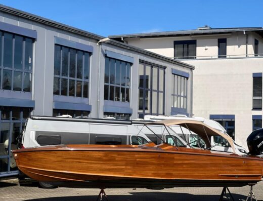 Luxus Bowrider Magistar Shtriga 720