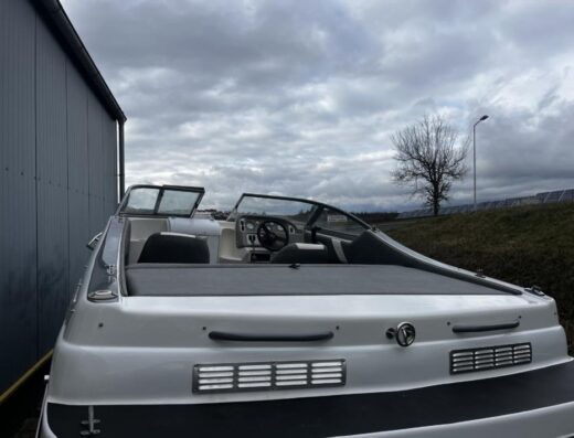 Motorboot