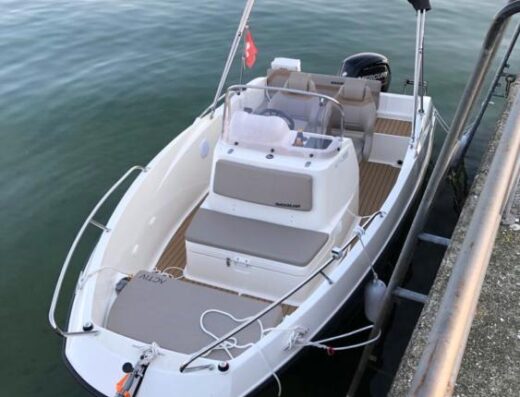 QuickSilver Activ 555 open