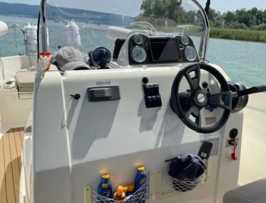QuickSilver Activ 555 open