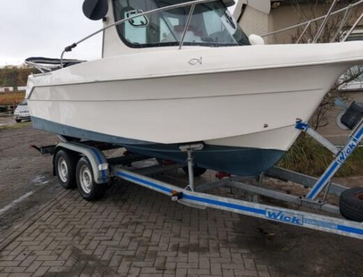 Quicksilver Pilothouse 5,60m