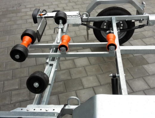 Respo Bootstrailer 750 Kg klappbare Rückleuchten