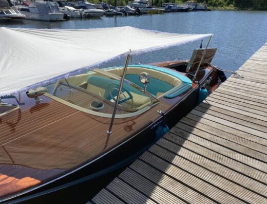 Riva Ariston Nachbau