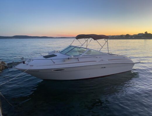 Sea Ray 215 Express Cruiser ab September abzugeben
