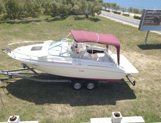 Sea Ray 215 Express Cruiser ab September abzugeben