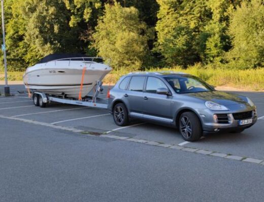 Sea Ray 225 WE inkl Trailer