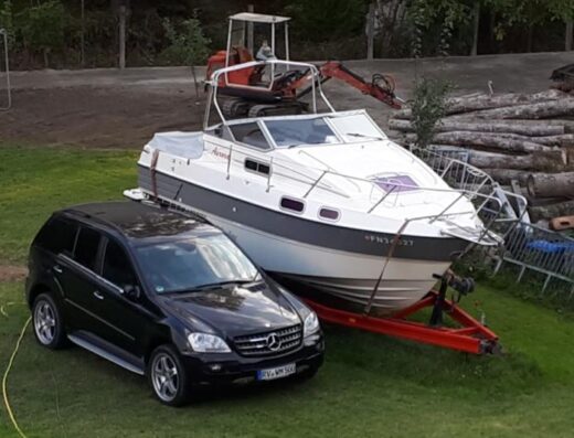 Sealine Family 215