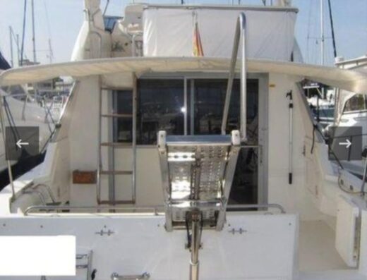 SeaRay 370 Bridge