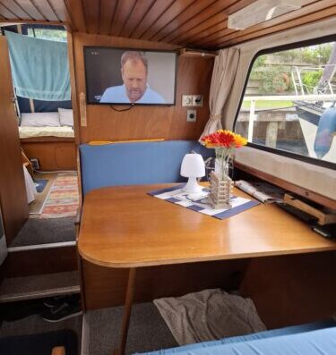 Smelne 800 OK Stahlboot