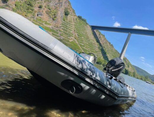 Zodiac MKII mit Mercury 30 PS EFI