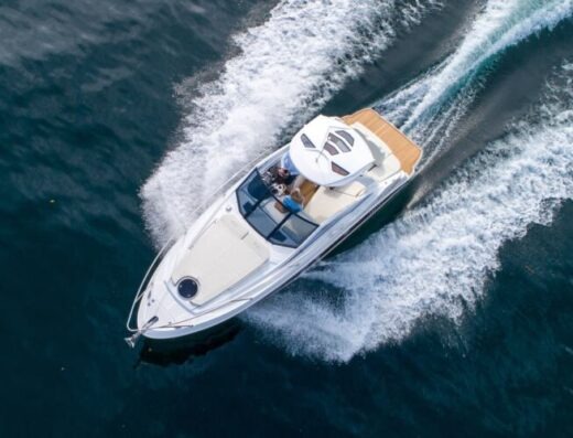 Cobrey 28 mit Liegeplatz