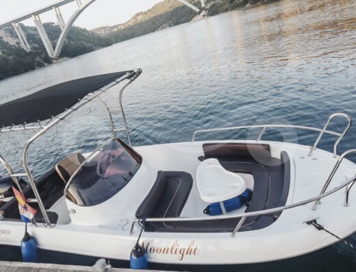 Motorboot MONDAY 540 SD