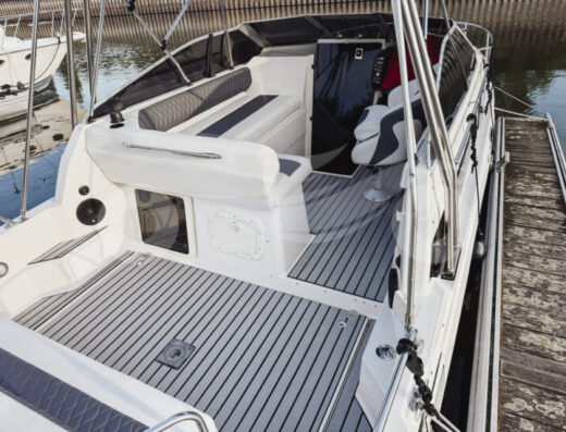 checkBoot - Home 7 12 Bayliner 2655 Ciera