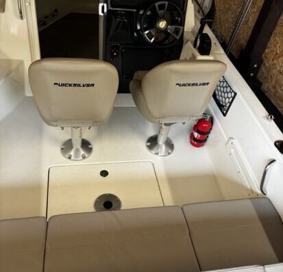 Quicksilver Activ 505 Cabin & Honda BF 100 LRTU