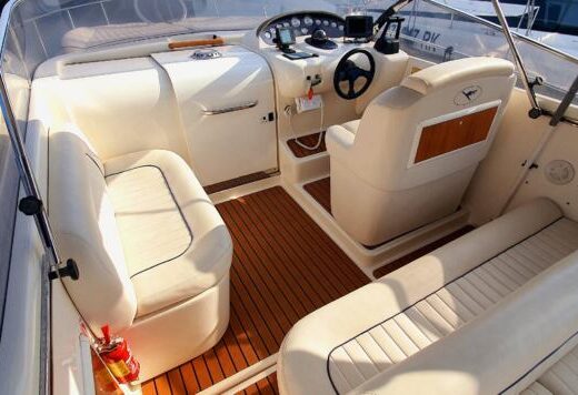 Airon Marine 325-Italienischer Luxus direkt vom Mechaniker
